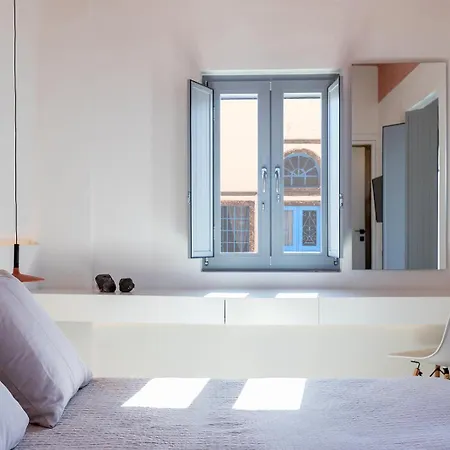 El Paradiso Volcanic Suites Apartament Fira (Santorini)